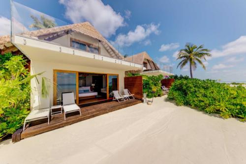 Beach-Bungalow-04