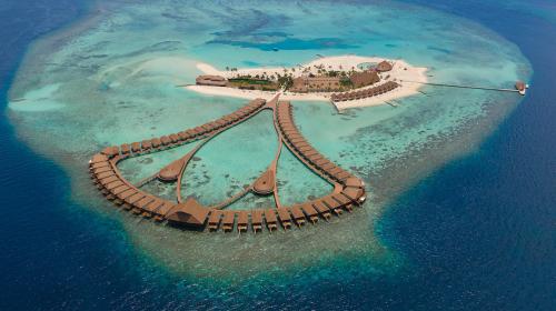 Resort-Maldives-01